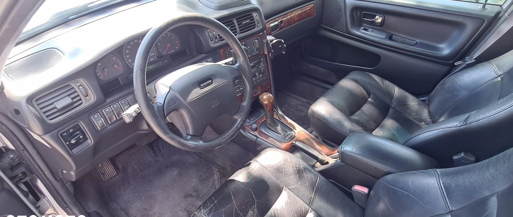 Volvo V70 cena 9900 przebieg: 269000, rok produkcji 1998 z Łódź małe 92